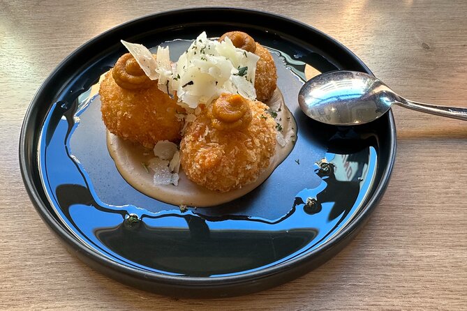 Chinatown Food Crawl and Cocktail Bar Hop in Vancouver - Logistics and Accessibility