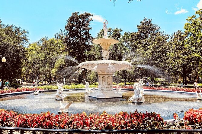 Chippewa Square to Forsyth Park: A Self-Guided Audio Tour of Savannah - Key Points