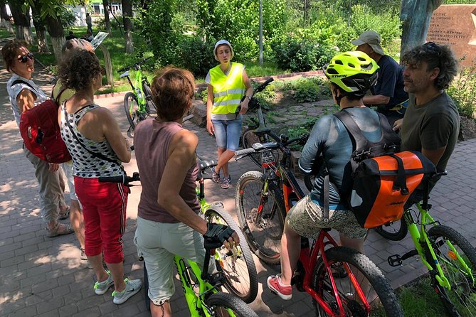 Chisinau Half-Day Private Tour by Bike with Local Guide - Pacing and Physical Requirements