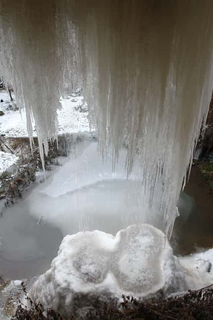 Chisinau: Hiking, Cave Monastery and Curchi Monastery Tour - The Scenic Village of Trebujeni and Surroundings