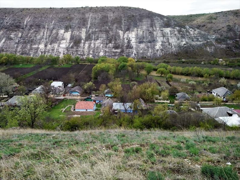 Chisinau: Orheiul Vechi, Butuceni Eco Village, and Wine - Convenient Logistics with Small Group Size