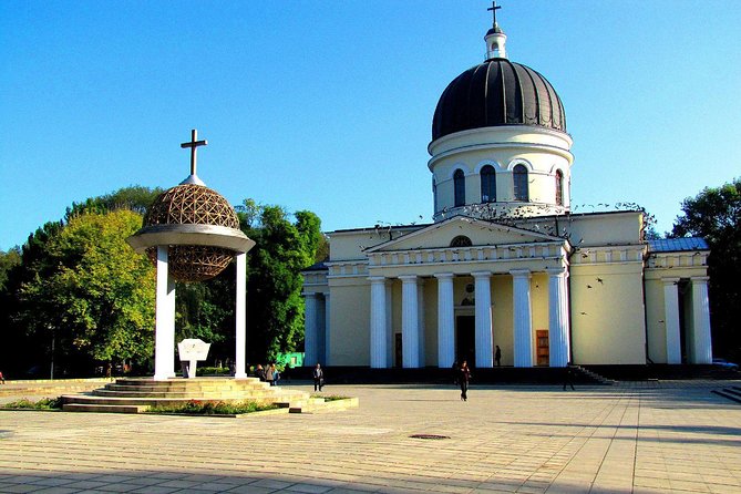 Chisinau Walking City Tour - Starting Point at Hotel "Chisinau" and the Tour Duration