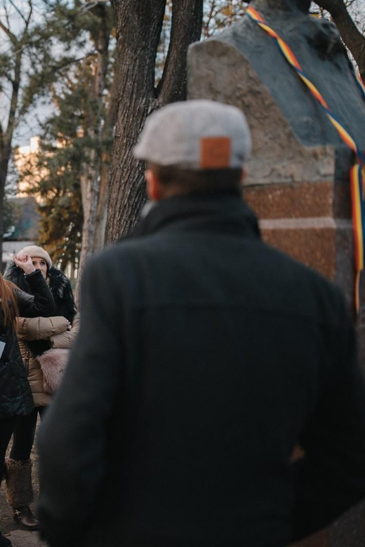 Chisinau: Walking City Tour - Relax in Central Park and Cultural Sites