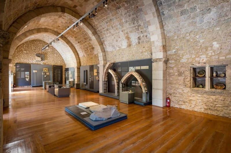 Chlemoutsi Castle: A Knights Legacy Archaeologist-Led Tour - Location and Duration of the Tour