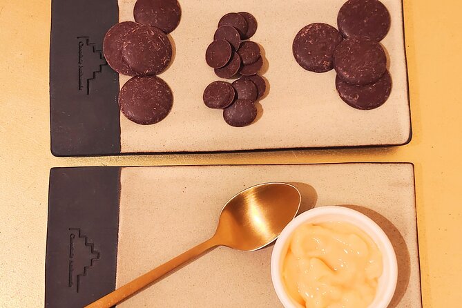 Chocolate and Jenever (Belgian Gin)Tasting in Ghent - The Tasting Experience: From the Scenting Exercise to Flavor Pairings