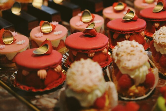 Chocolate and Pastry Walking Tour in Montmartre, Paris - Christophe Roussel: The Macaron Masterpiece