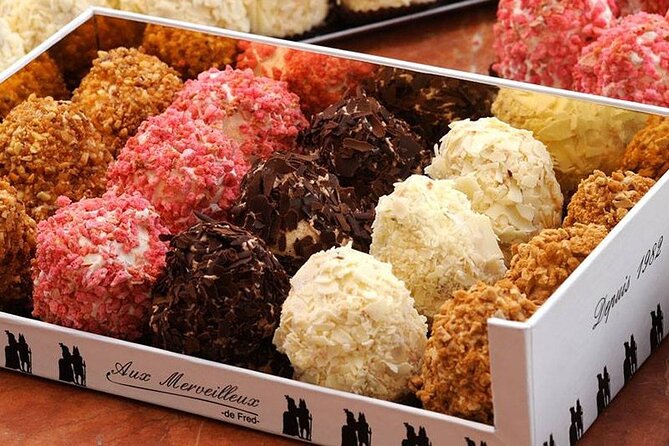 Chocolate and Pastry Walking Tour in Montmartre, Paris - Visiting Sacré-Cœur for a Short Cultural Break