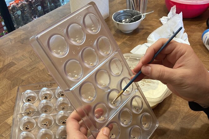 Chocolate Bonbon Making Class in Sitges - Booking and Cancellation Flexibility