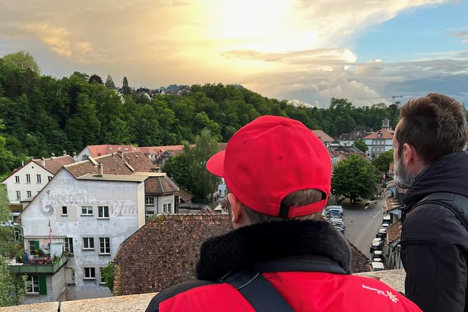 Chocolate tour in Bern with chocolate tasting - Tasting the Classic Chocolates and Bernese Chocolate Story