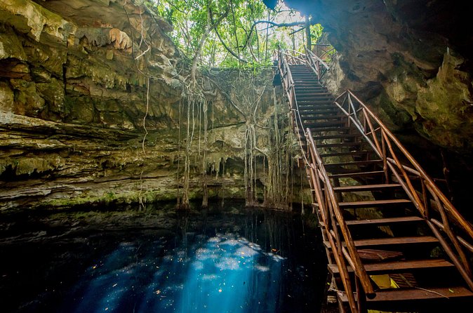 Choose your experience to live in Los 7 Cenotes San Gerónimo - Dining on Traditional Yucatecan Cuisine