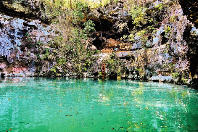 Choose your experience to live in Los 7 Cenotes San Gerónimo - Group Size, Accessibility, and Booking Details