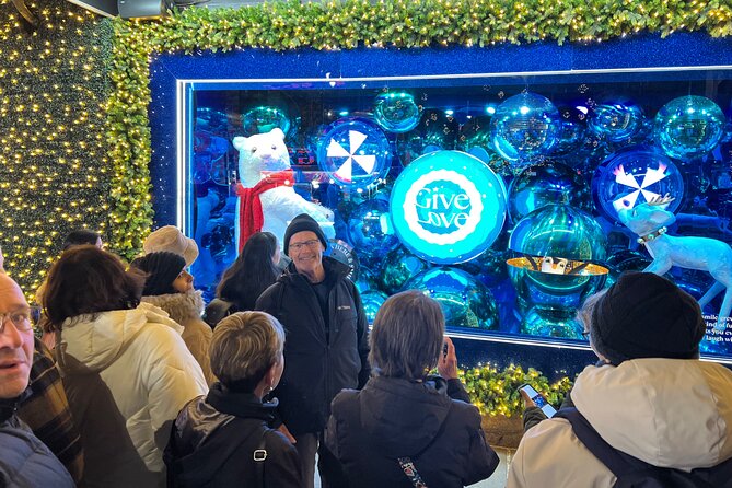 Christmas Holiday Lights Private Tour - The Rockefeller Center Christmas Tree and Surroundings