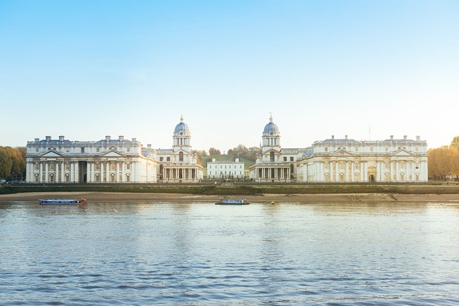 Christmas in Canterbury, Dover and Greenwich with Christmas Lunch - Visiting the White Cliffs of Dover for Iconic Views