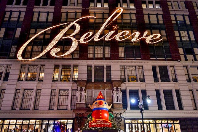 Christmas in New York: Private Holiday History Tour - Visit the Largest Gothic-Style Catholic Cathedral in the US