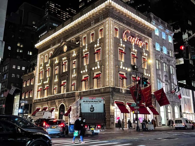 Christmas in New York: Santas Rickshaw Sleigh Ride - Comfort and Convenience on the Festive Ride