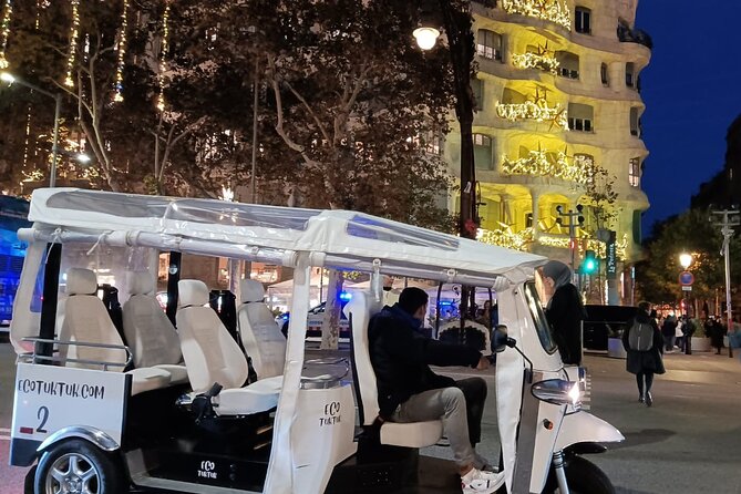 Christmas Lights Tour of Barcelona in Private Eco Tuk Tuk - The Strengths and Limitations of the Christmas Lights Tour
