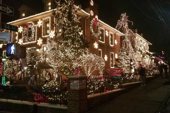 Christmas Lights Tour of Dyker Heights Brooklyn - Booking, Flexibility, and Tour Logistics