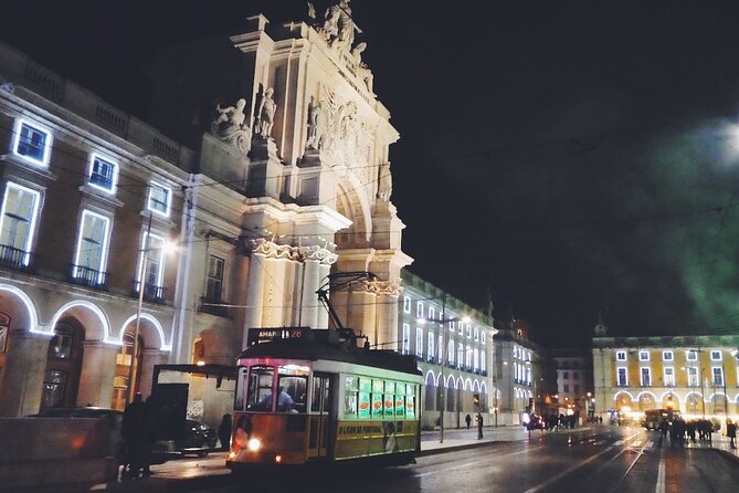 Christmas Lights Tour of Lisbon in Private Eco Tuk Tuk - Exploring Chiado’s Artistic and Cultural Vibe