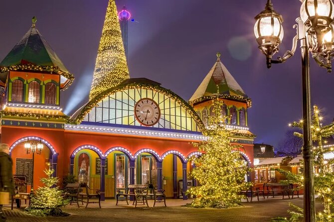 Christmas Magic in Copenhagen - Walking Tour - Skating at Kongens Nytorv: Copenhagen’s Winter Tradition