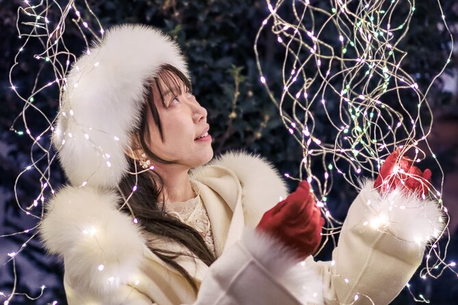 Christmas market photo shoot Vienna - Practical Details: Meeting Point, Duration, and Booking