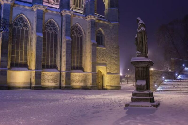 Christmas Stories in Kutna Hora Walking Tour - Logistics and Group Details