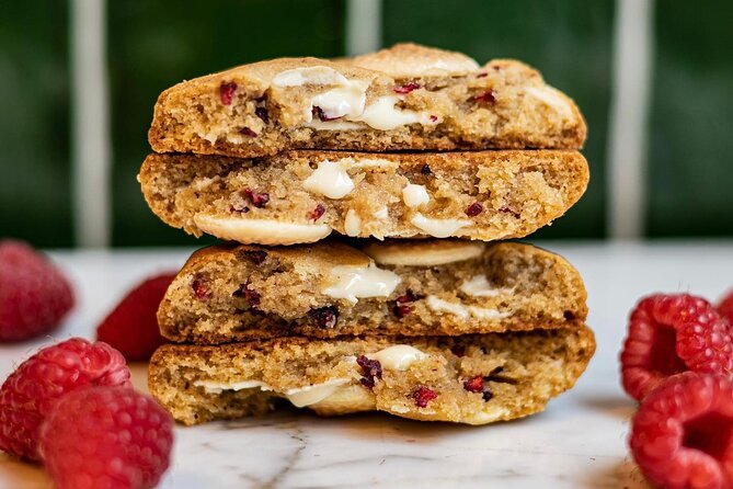 Christmas Walking Tour in Amsterdam - Pittoresque Stroll Through the Nine Streets (Negen Straatjes)