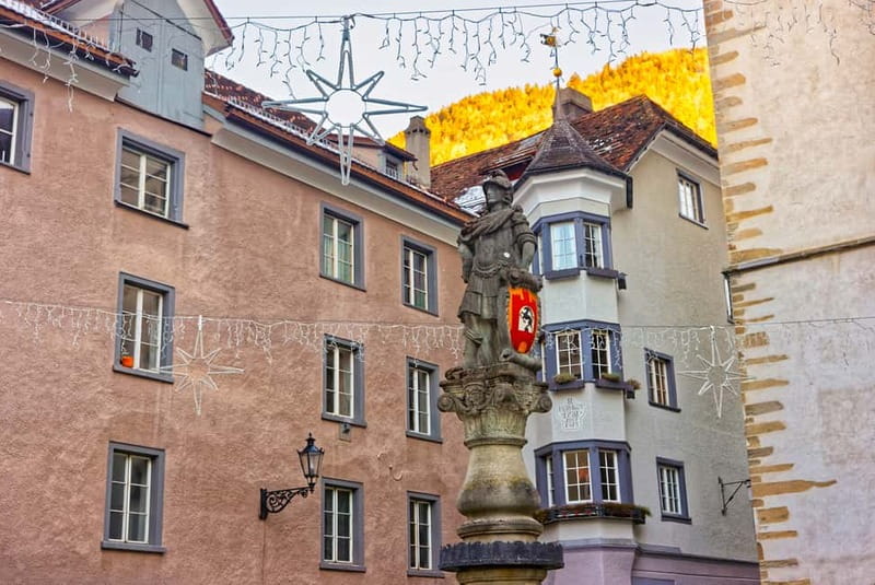 Chur: Private Express Walk with a Local in 90 minutes - Discovering the Iconic St. Martins Church