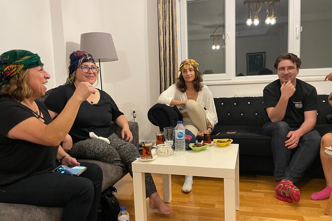 Çi Köfte Cooking Class/Night with Traditional Music At Home - Key Points