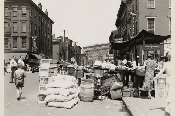 Cincinnati History & Sightseeing Bus Tour - Guides and Tour Experience