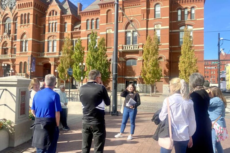 Cincinnati: Streetcar Food and Culture Tour - Suitable For More Than Just Food Lovers