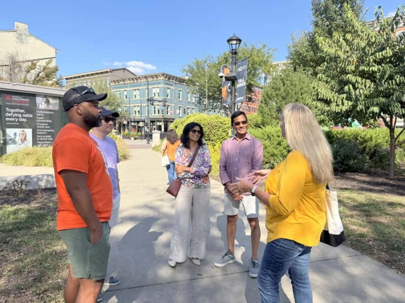 Cincinnati: Uptown Cocktails & Bites Tour - Curated Cocktail Selection and Light Snacks