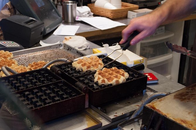 Cincinnati's Original Findlay Market Tour With Tastings - The Guide: Knowledgeable and Personable