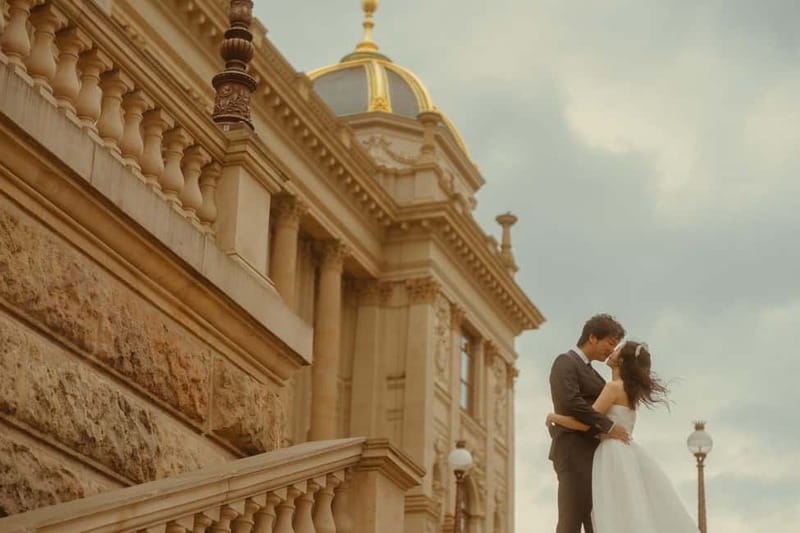 Cinematic Photoshoot Experience in Prague - Baroque and Gothic Marvels at Rudolfinum and Old Town Square