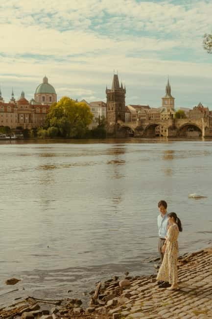 Cinematic Photoshoot Experience in Prague - What’s Included in Your Prague Photoshoot