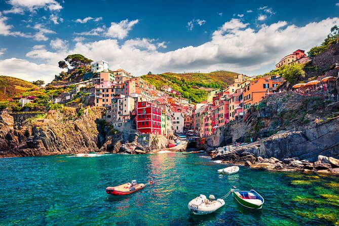 Cinque Terre and Pisa Tower Tour from Florence Semi Private - Discovering Vernazza: The Most Elaborate Architecture