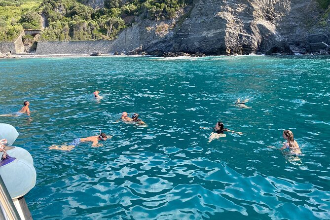 Cinque Terre Boat Tours Experience - Exploring the Cinque Terre Villages from the Water