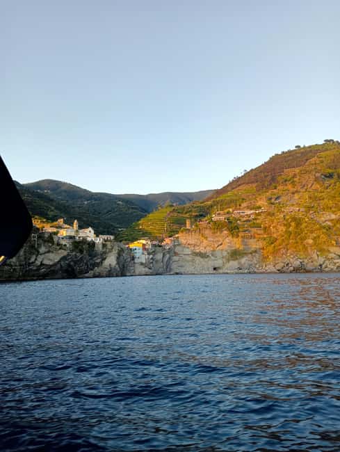 Cinque Terre Morning or Sunset Boat Tour with Aperitif - Sunset and Lunch Options