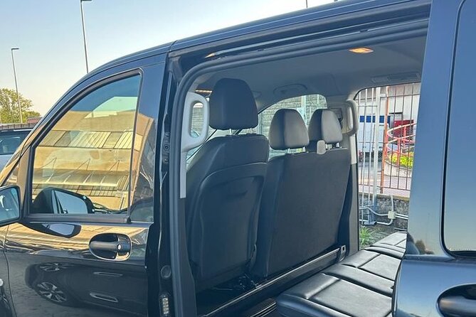 Cinque Terre to Love - Starting Point and Convenient Meeting Location in La Spezia