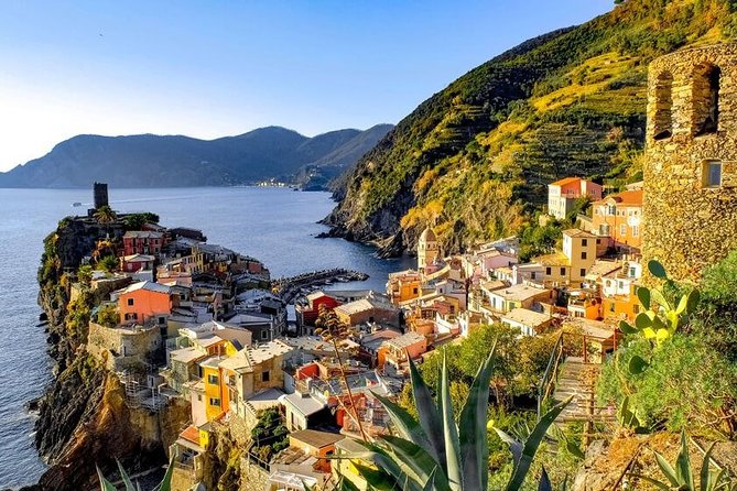 Cinque Terre tour in Small Group from Pisa - Physical Requirements and Accessibility