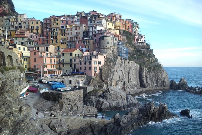 Cinque Terre unforgettable hiking experience - Encountering Local Life: Vineyards and Small Villages
