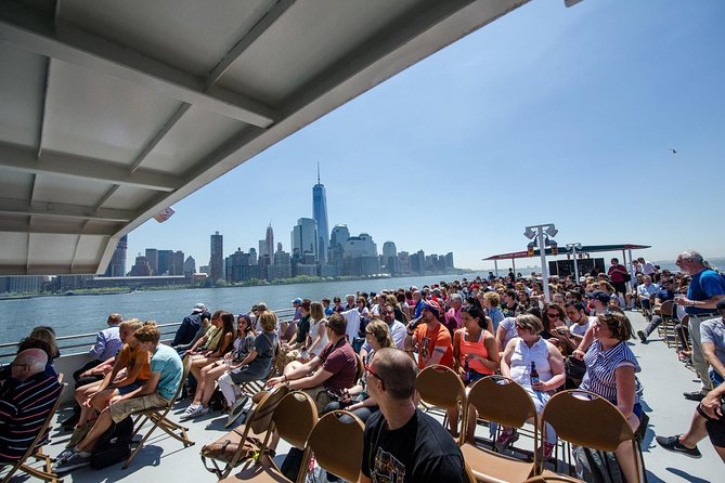 Circle Line: Complete Manhattan Island Cruise - Guides: Expert Storytellers with Engaging Narration