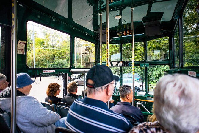 Circle Pass: Johnny Cash, Trolley Tour, Ryman, Ole Smoky, & More - Key Points