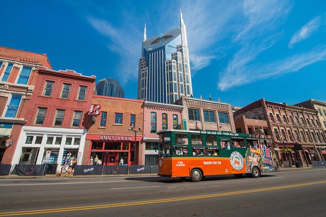 Circle Pass: Johnny Cash, Trolley Tour, Ryman, Ole Smoky, & More - The Iconic Ryman Auditorium: A Must-See Landmark