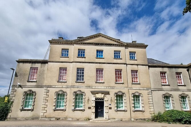 Cirencesters Tall Tales and Hidden History: A Self-Guided Audio Tour - Exploring St. John Baptist Hospital and the Chantry