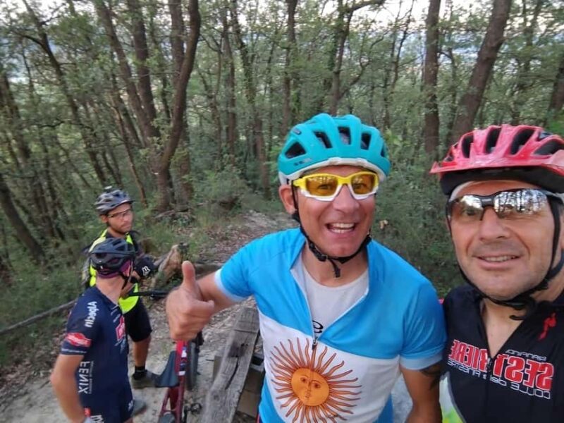 Cisterna d'Asti: E-Bike Tour Through Hills and Vineyards - Meeting in Cisterna dAsti’s Main Square