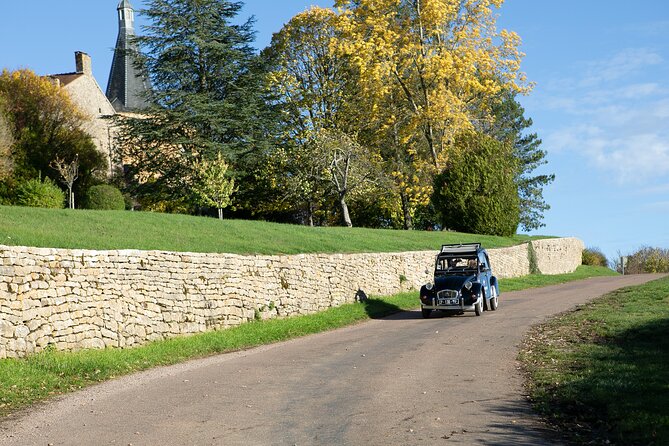 Citroën 2CV Bourgogne rental  Self-guided getaway - Practical Tips for Your Burgundy Self-Guided Drive