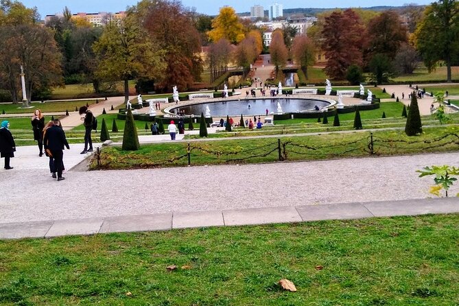 City and Palaces Tour Potsdam - Stadt- und Schloesserrundfahrt Potsdam - Highlights of Sanssouci Palace