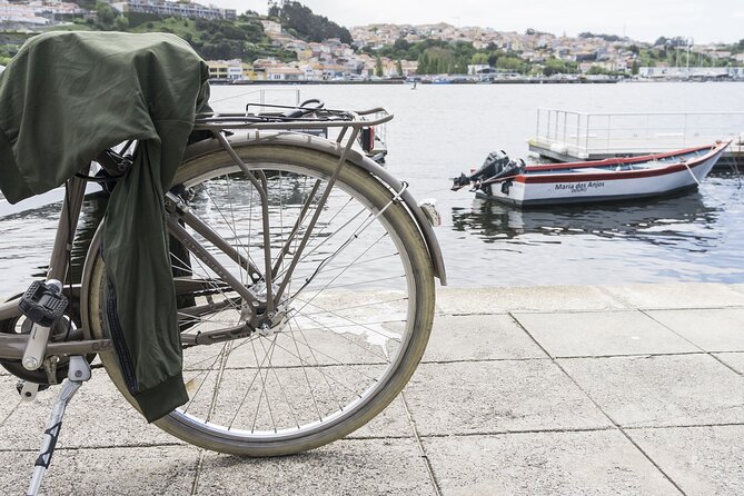 City Bike Rental in Porto - Suitable for Riders of Moderate Fitness