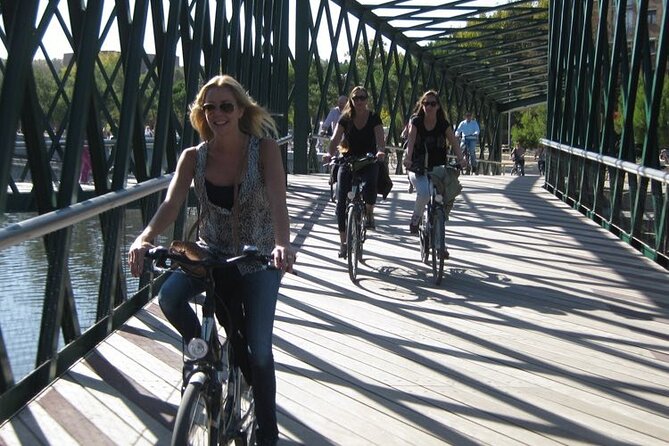 City Bike Rental with Phone Holder and Self Guided Tour - Wide Range of Bikes and Family-Friendly Options