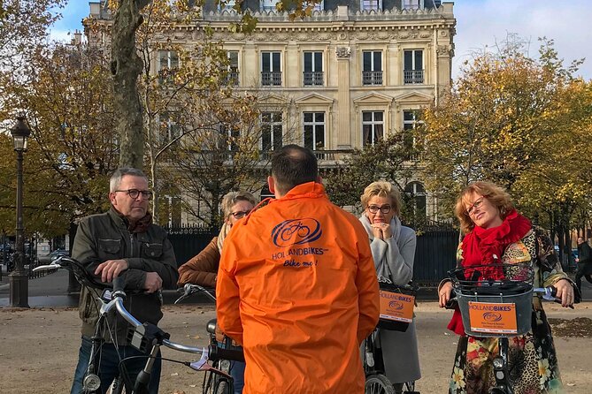 City bike tour on a dutch bike - Practical Details: Group Size, Booking, and Accessibility